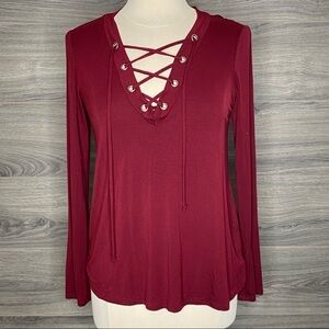 Lulus Women’s Long sleeve Top Size Small